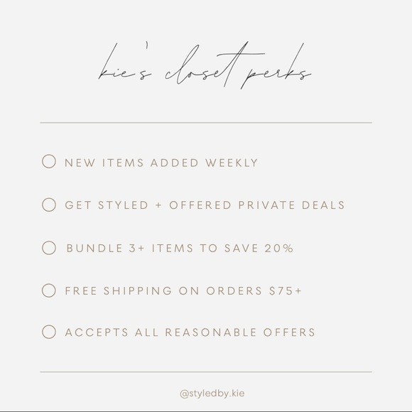 a b o u t  k i e ‘ s  c l o s e t - Picture 3 of 6